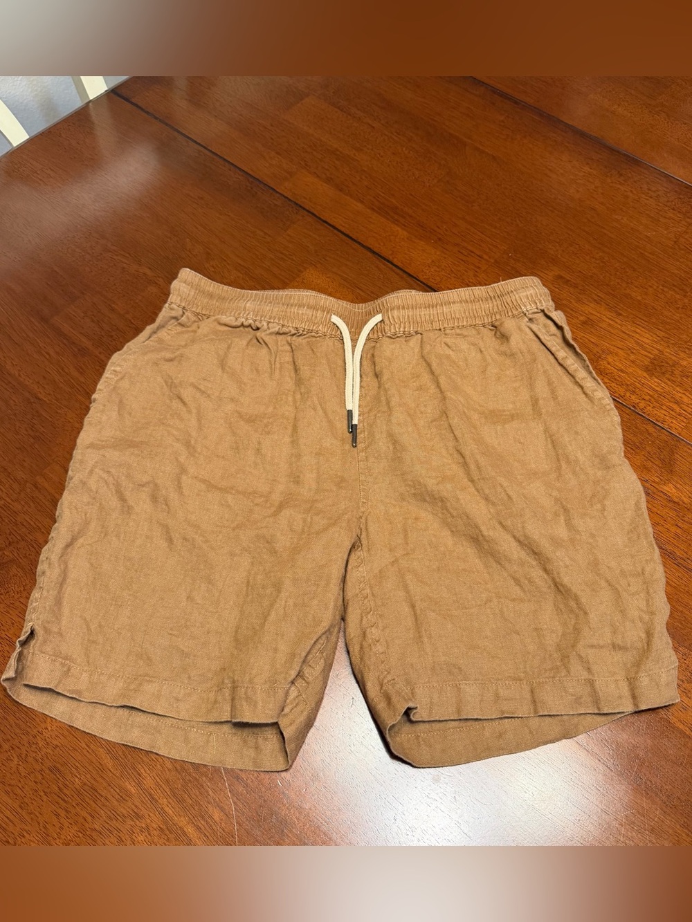 Quince 100% European Linen 7" Drawstring Beach Shorts Mens Small Golden Brown